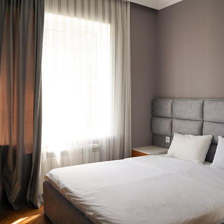Abbasov'S Guest House-In Lahij Lahic Екстериор снимка