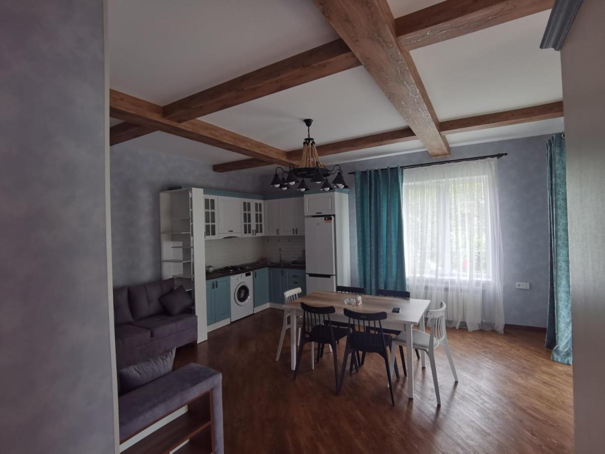 Abbasov'S Guest House-In Lahij Lahic Екстериор снимка