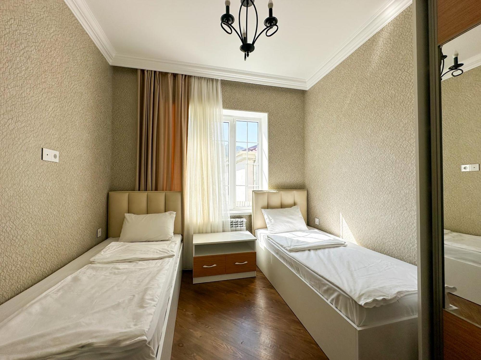 Abbasov'S Guest House-In Lahij Lahic Екстериор снимка